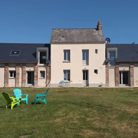Les Embruns 2- Sur Mer- *